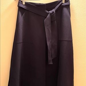 Club Monaco Wrap Around Skirt Size 10 Navy Blue